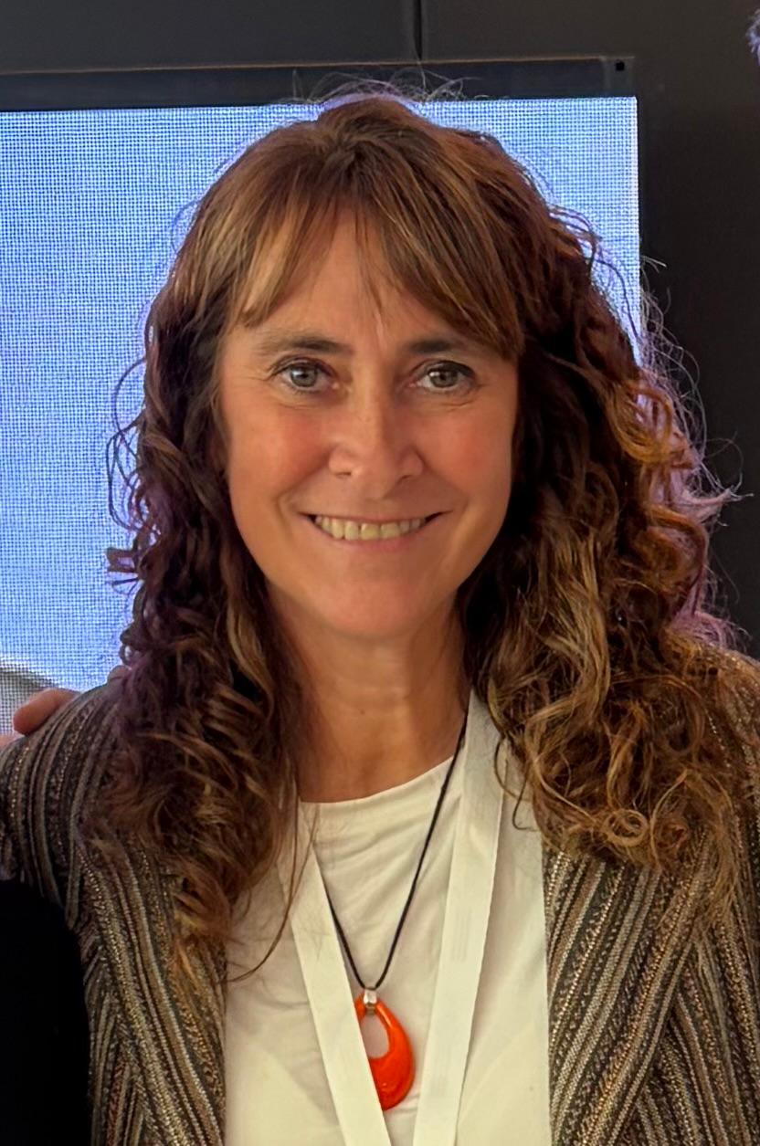 Adriana Martínez